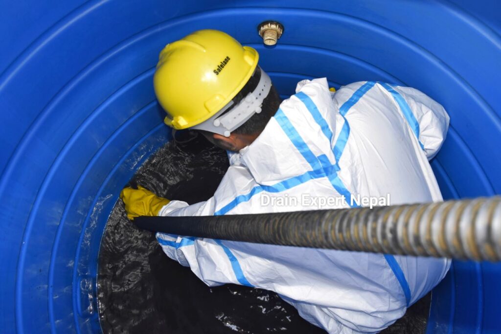 شركة تنظيف خزانات بالرس